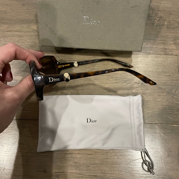 Dior sunglasses (Rx) - Picture 2 of 4